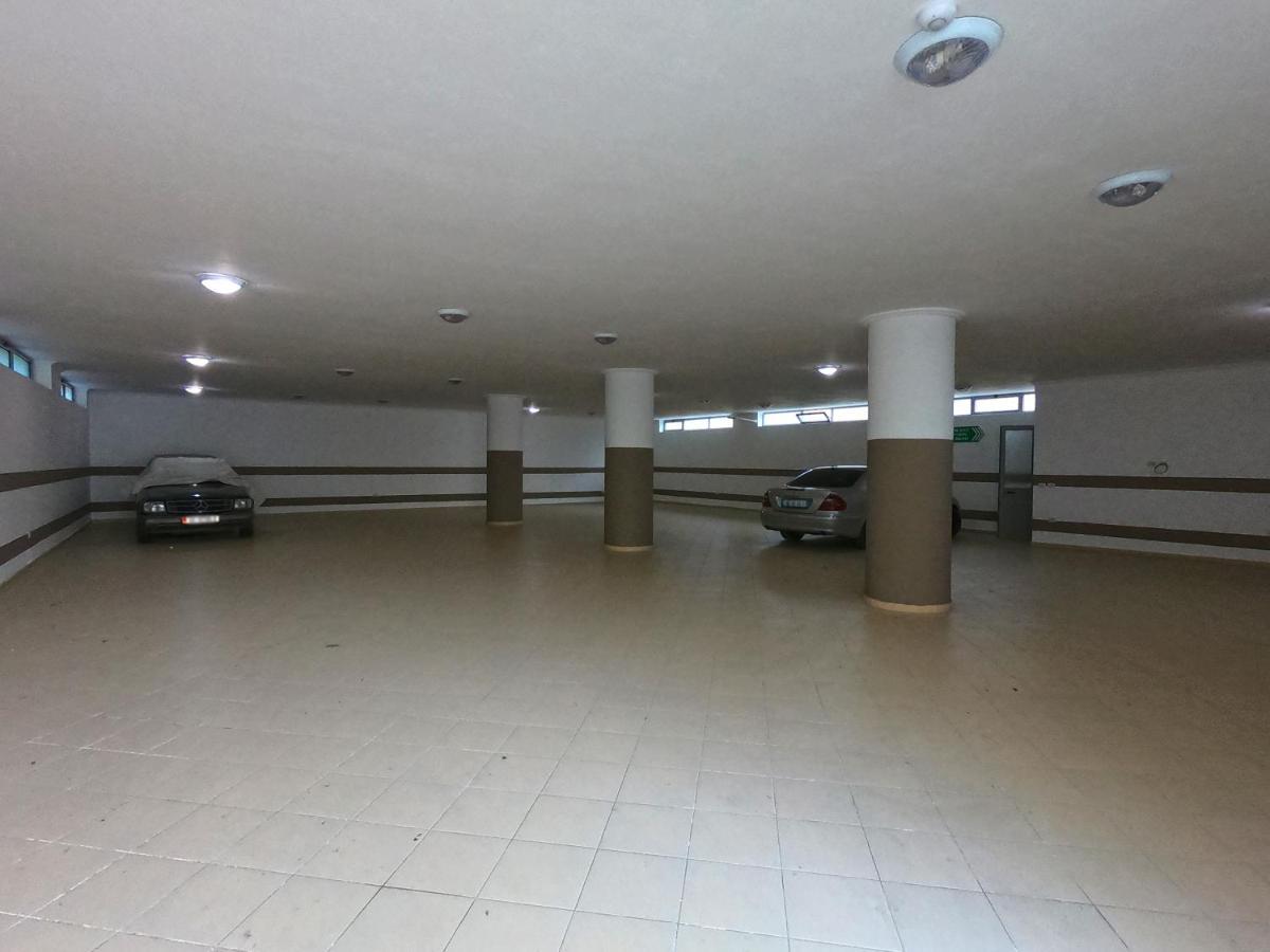 Hotel St.Pauli Shkoder Bagian luar foto